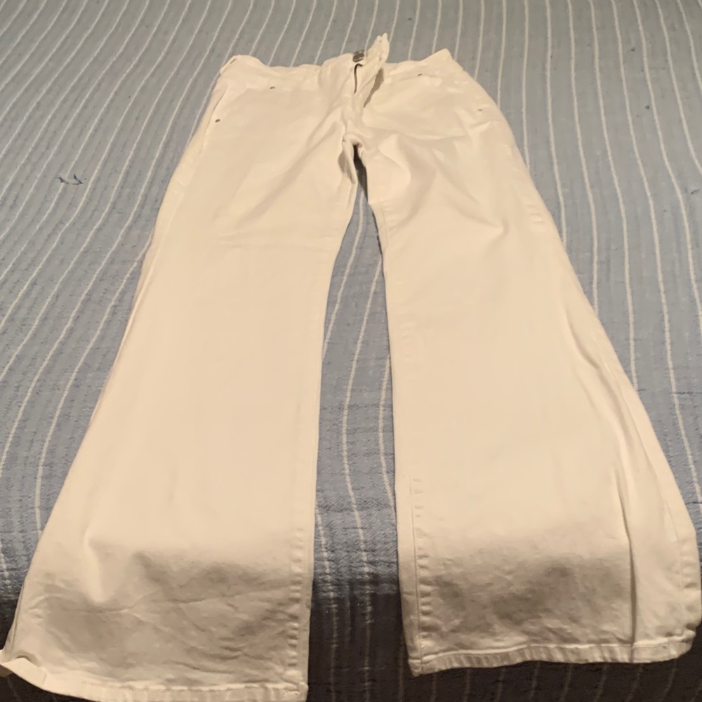 Women's White Flare & Wide Leg Jeans
